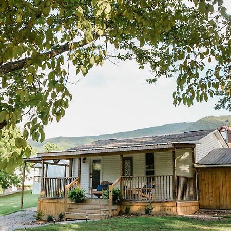 Moonlight Cottage - Your Romantic & Scenic Escape Sevierville Dış mekan fotoğraf