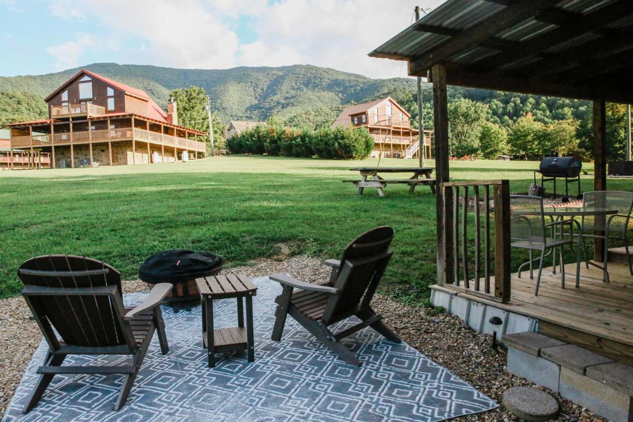 Moonlight Cottage - Your Romantic & Scenic Escape Sevierville Dış mekan fotoğraf